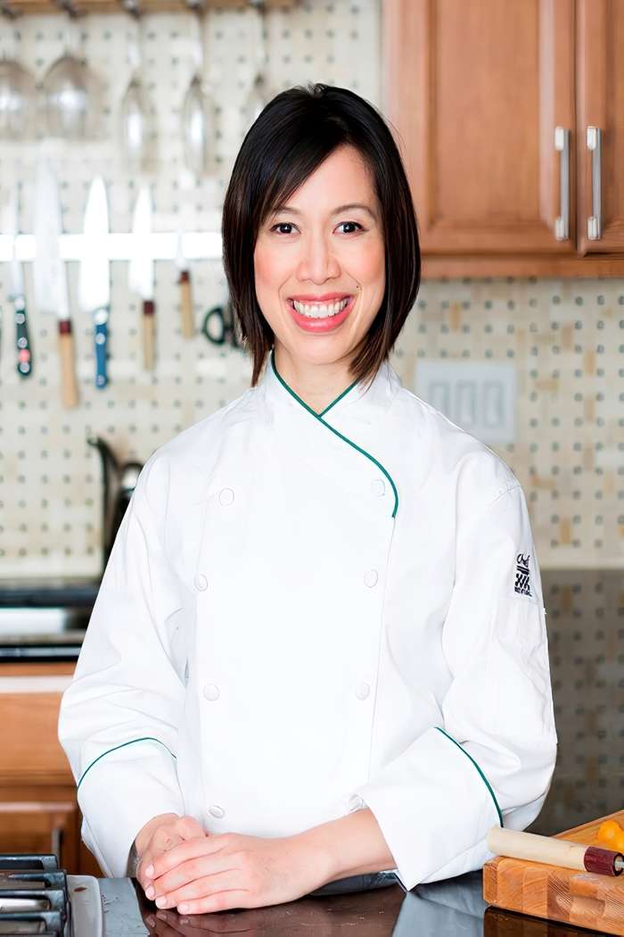 Christine Hà images